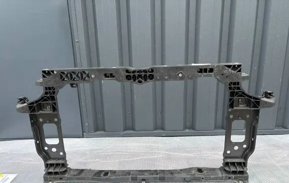 Hyundai i10 Radiator support slam panel 64101K7000