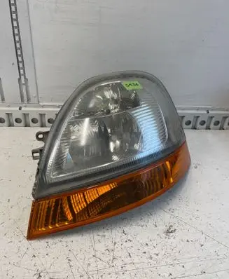 Renault Master II Headlight/headlamp 8200163516