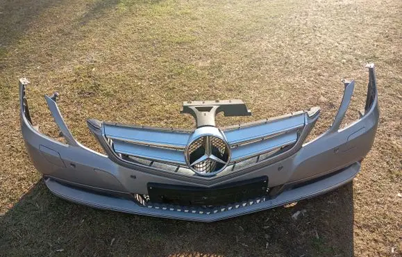 Mercedes-Benz E C207 W207 Front bumper