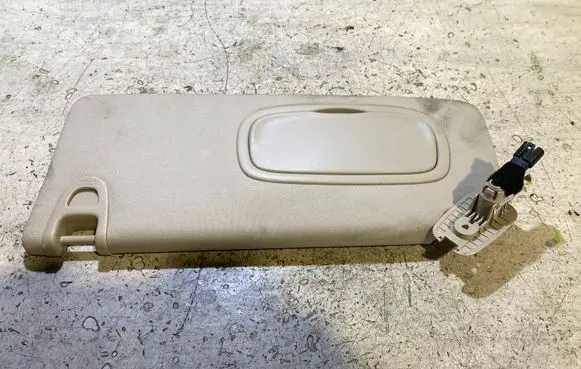 Chrysler 200 Sun visor