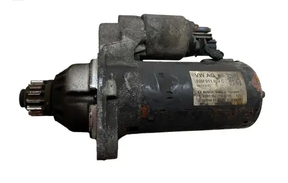 Volkswagen PASSAT B7 Starter motor 0001153009 02M911024C