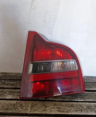 Volvo S80 Rear/tail lights