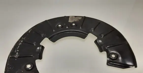 Volkswagen Touareg II Front brake disc dust cover plate 7L0615311