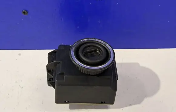 Mercedes-Benz E W212 Ignition lock A2189053501