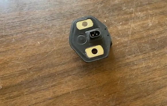 BMW 5 E39 Rear door lock loop/hook striker 
