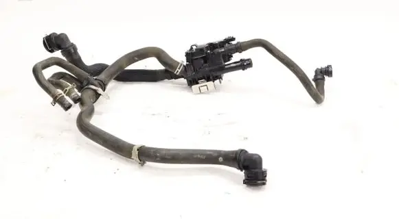 Peugeot 3008 II Thermostat housing 9803549480