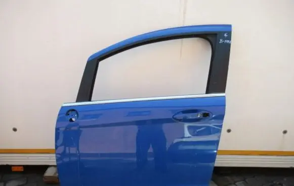 Ford B-MAX Front door