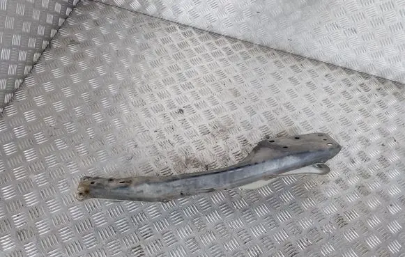 Toyota Avensis T250 Front subframe