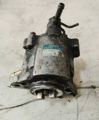 Toyota Avensis T250 Vacuum pump 2930027010 0810002590