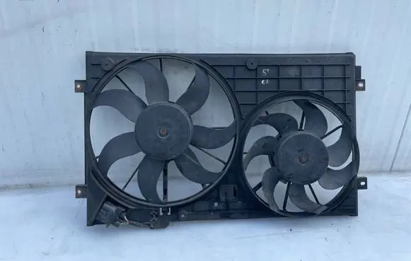 Seat Leon (1P) Electric radiator cooling fan 1K0121207T 1355D300186