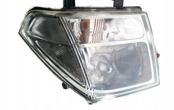 Nissan Navara D40 Headlight/headlamp 128KW