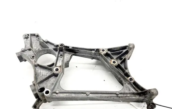 Mercedes-Benz C W204 Generator/alternator bracket A6512011909