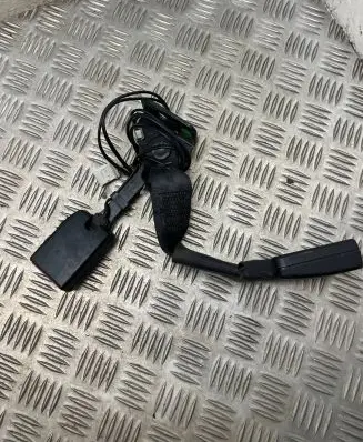 Peugeot 3008 I Middle seatbelt buckle (rear) 9681985380 34039768 B070909