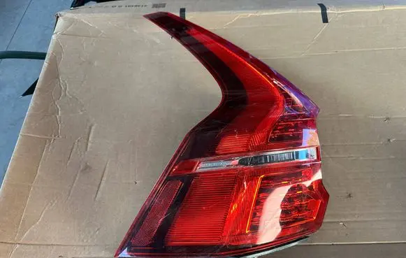Rear/tail lights