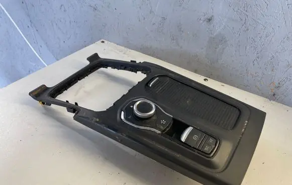 Renault Talisman Gear shifter surround trim plastic 684308048R MR25401