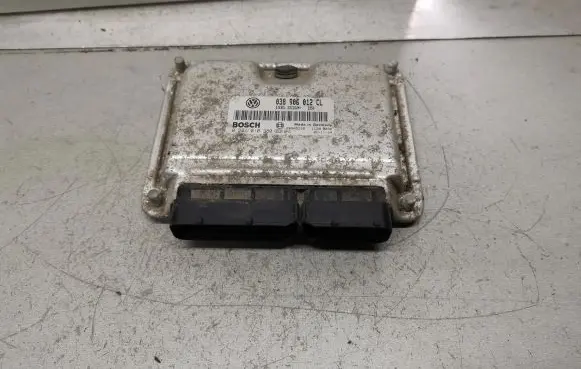 Skoda Octavia Mk1 (1U) Engine control unit/module 038906012CL 0281010380