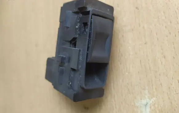 Jeep Cherokee Electric window control switch 04602345AF 43165A