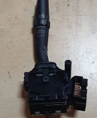 Toyota Avensis T250 Wiper control stalk 173654LH