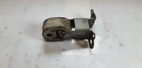 Audi A8 S8 D4 4H Muffler mount bracket/holder 8K0253144E