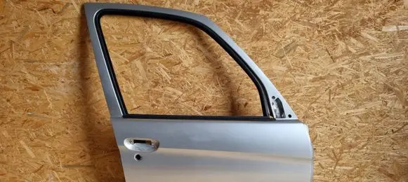 Citroen Xsara Picasso Front door