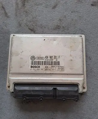 Audi A6 S6 C5 4B Engine control unit/module 4D0907551F 0261204687