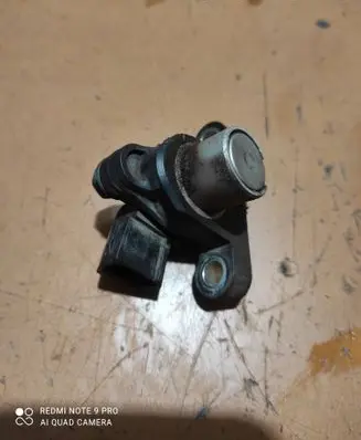 Volvo V50 Crankshaft position sensor 30637803