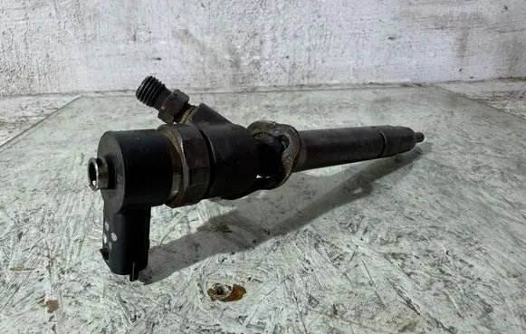 Volvo XC90 Fuel injector 30750283 0445110251 4BASZ7I