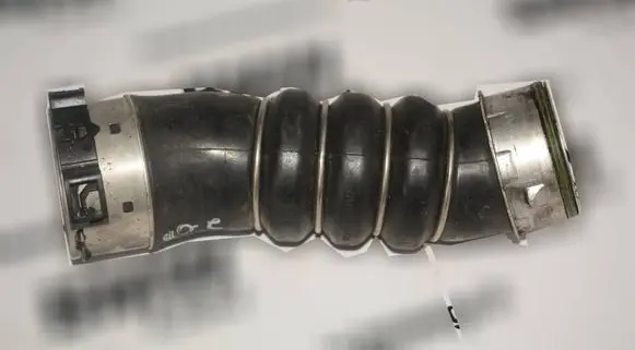 BMW 1 E81 E87 Intercooler hose/pipe 7797480