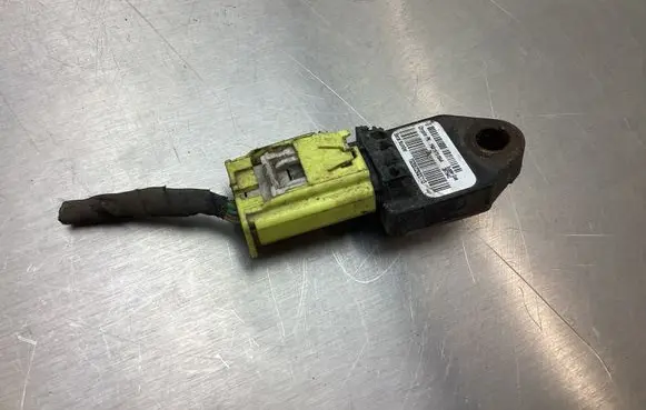 Fiat Freemont Airbag deployment crash/impact sensor 39754C P68197519AA TG20E22932C113