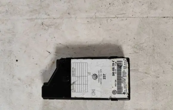 Volkswagen Tiguan Bluetooth control unit module 5N0035729A
