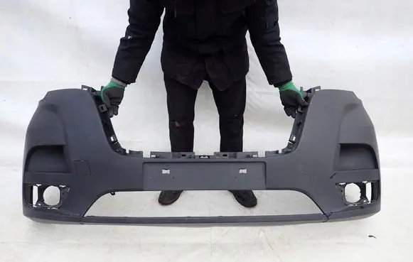 Renault Master III Front bumper 620228205R