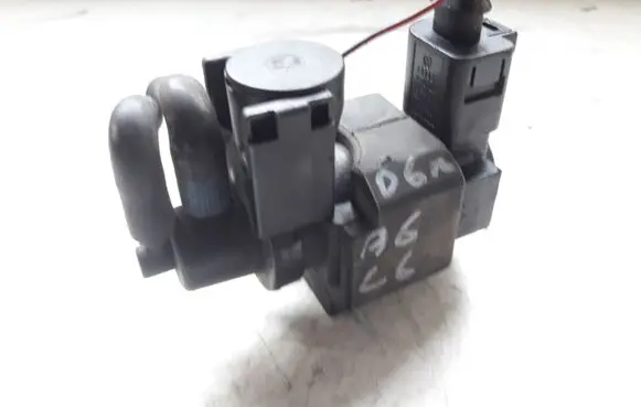 Vacuum valve