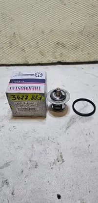 Toyota Hilux (AN10, AN20, AN30) Thermostat 347788D WV52TA82G1 11500018TAMT
