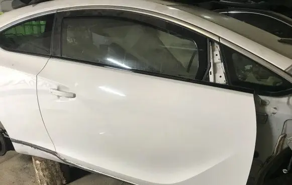 Door (2 Door Coupe)