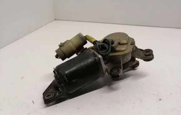 Subaru Impreza I Wiper motor WM62282G