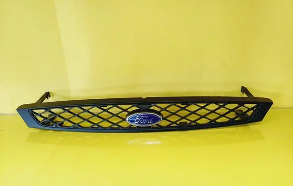 Ford Focus Front grill 2M518200AGW