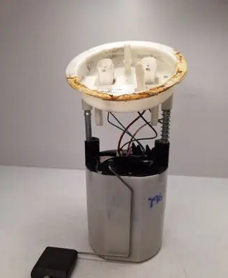 BMW 1 E81 E87 In-tank fuel pump 7197073 16117197076 16147163297