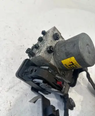 Hyundai ix20 ABS Pump 1K58930500 6459968 FE25040256