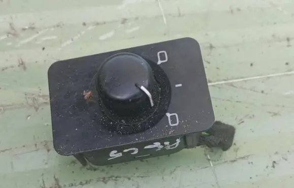 Audi A6 S6 C5 4B Wing mirror switch 4B0959565A 1905