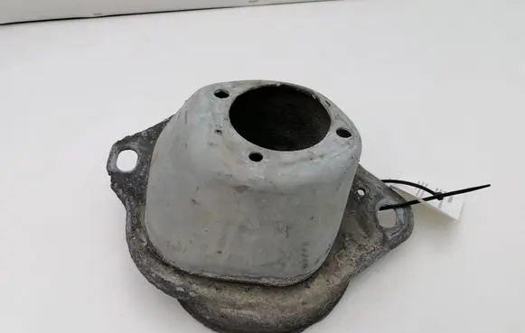 Volvo S60 Coil spring/strut mount 