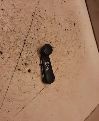 Audi 80 90 S2 B4 Front door window winding handle 443837581D