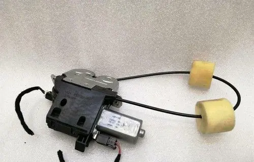 Mercedes-Benz S W221 Tailgate boot lock/latch motor A2217500085