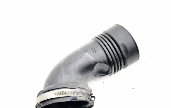 Air intake hose/pipe