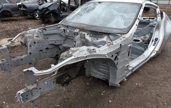 Nissan 370Z Front quarter panel 