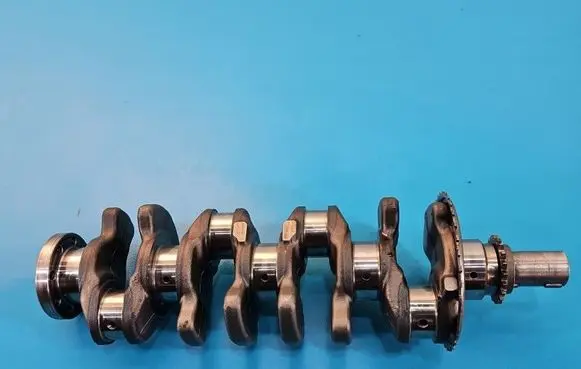 Toyota Avensis T270 Crankshaft 1AD IMPRK1523986