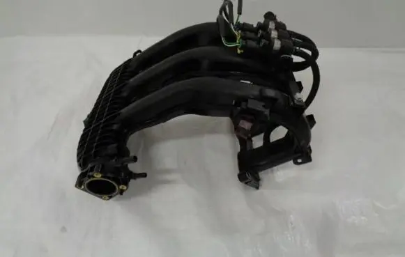 Peugeot 208 Intake manifold 81067R