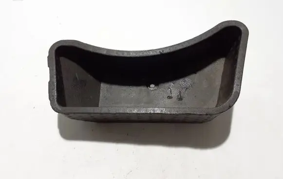 Volkswagen Touareg II Other trunk/boot trim element 7P6863220
