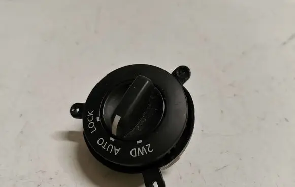 Nissan X-Trail T30 Differential lock switch 