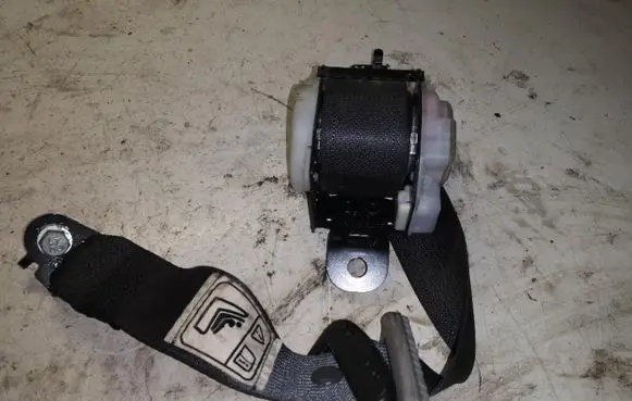 Honda Civic Front seatbelt 305560299JN7AA A1645