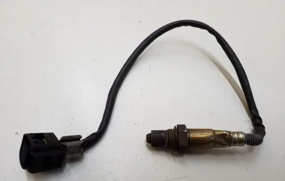 BMW 7 F01 F02 F03 F04 Lambda probe sensor 7576673 0258017187